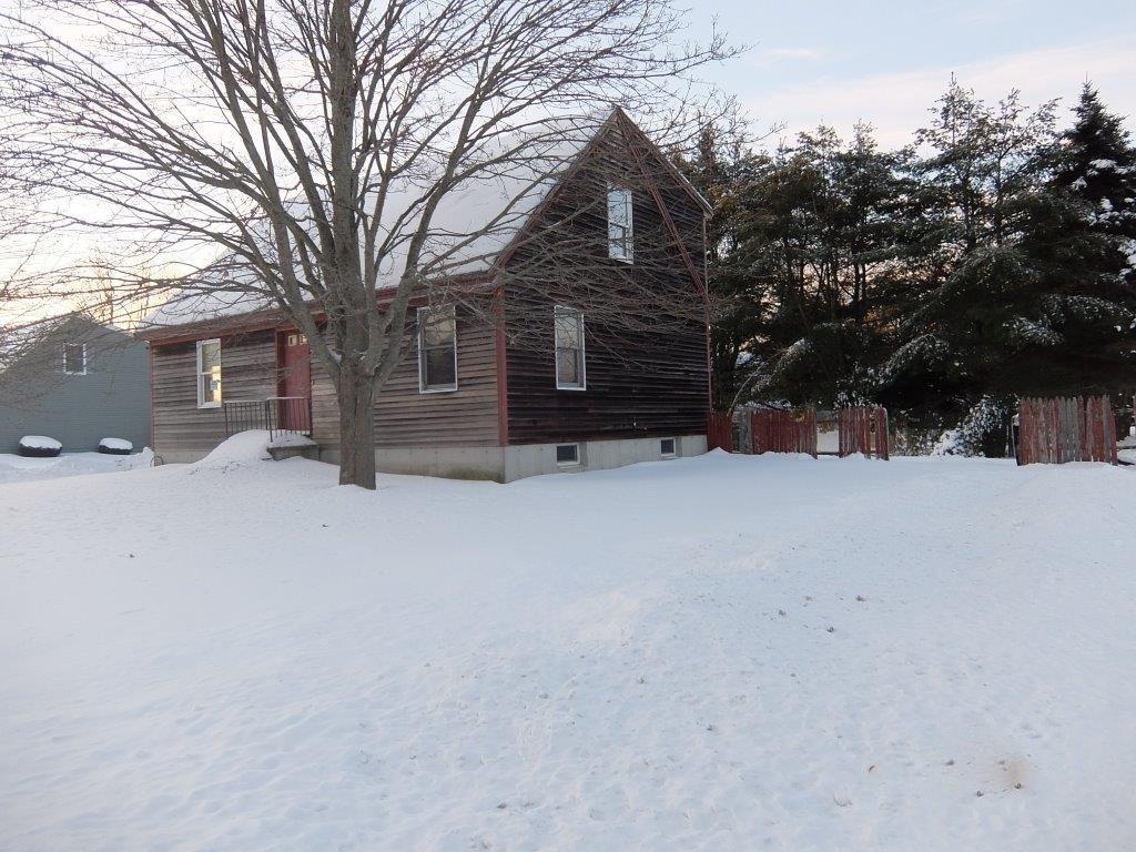 65 Old Farm Road South Portland, ME 04106 - Photo 2 of 29 Photo
