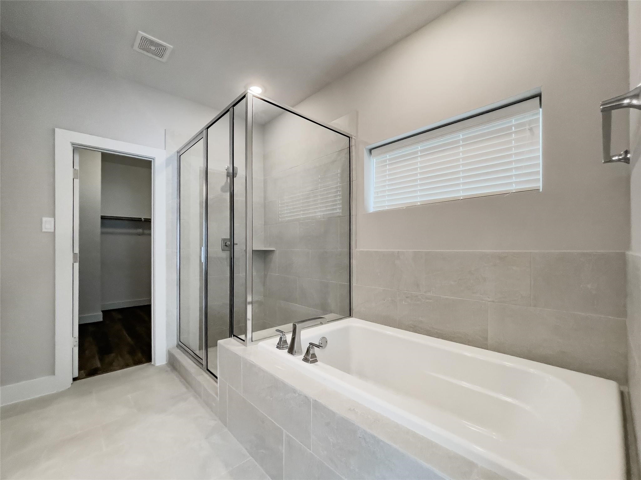 1270 North Post Oak Road, Unit A Houston, TX 77055 - Photo 34 of 40