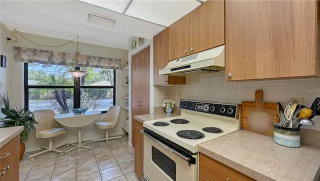 $157,000 | 625 30th Avenue West, Unit G107, Bradenton, FL 34205