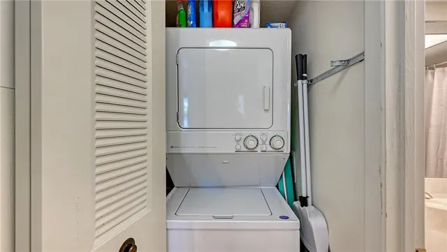 $157,000 | 625 30th Avenue West, Unit G107, Bradenton, FL 34205