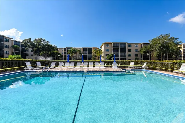 $157,000 | 625 30th Avenue West, Unit G107, Bradenton, FL 34205