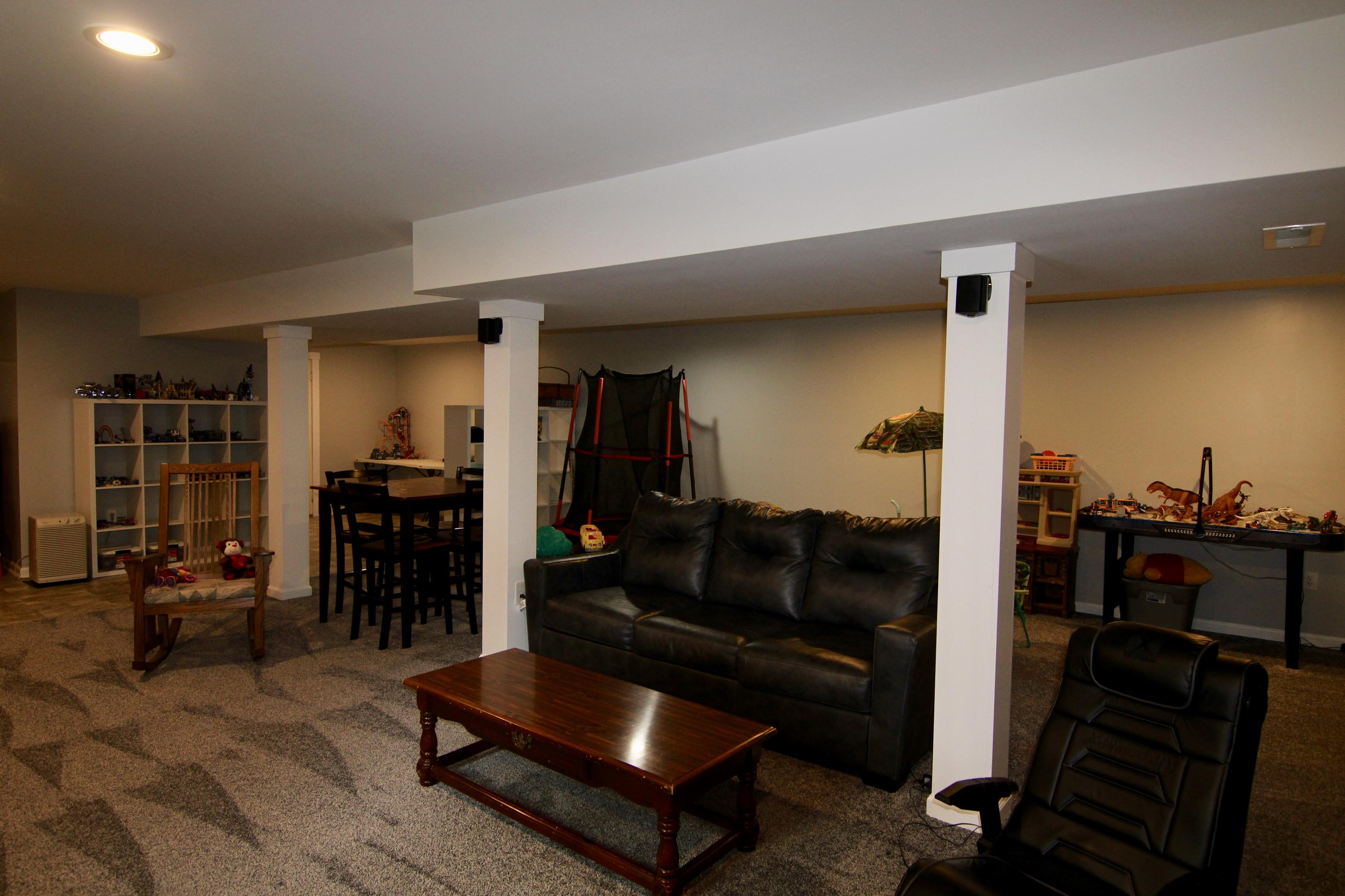 500 Diamond Road Salem, VA 24153 - Photo 20 of 22 Family Room