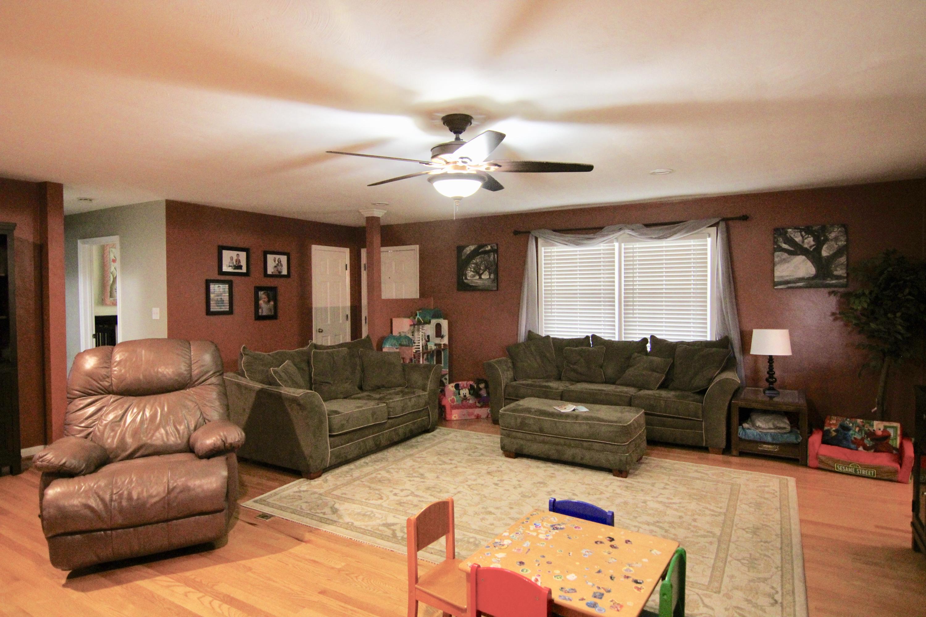500 Diamond Road Salem, VA 24153 - Photo 10 of 22 great Room Updated