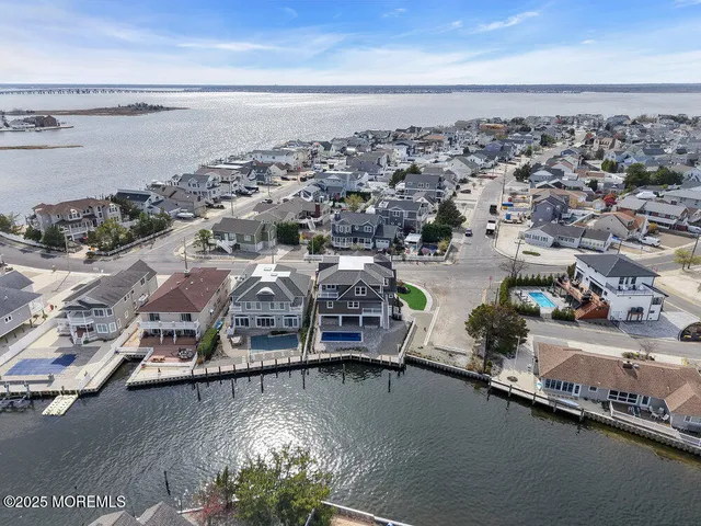 $4,995,000 | 108 Dickman Drive, Lavallette, NJ 08735