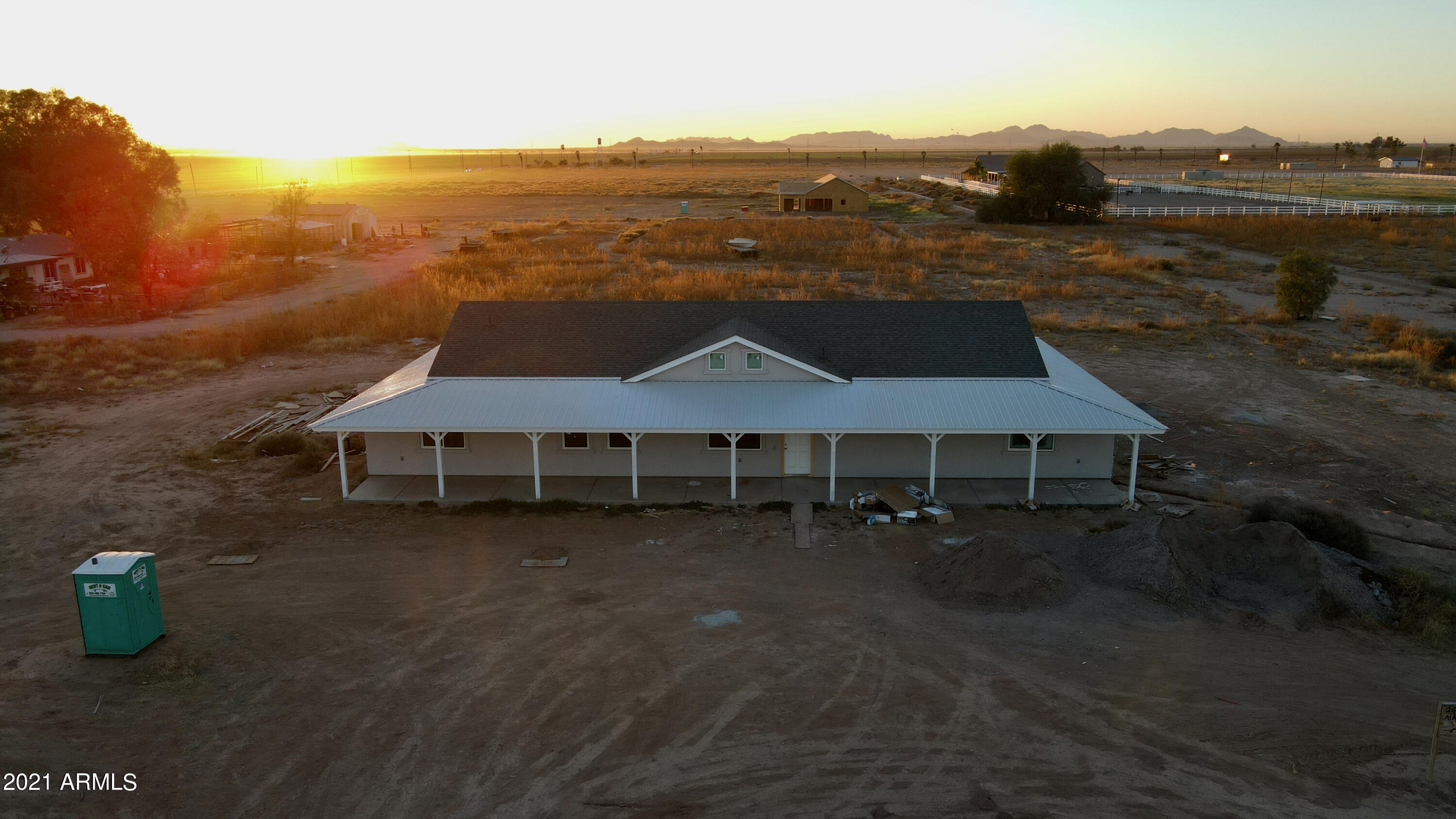26554 North Aladdin Road Florence, AZ 85132 - Photo 2 of 10 Photo_6553904_DJI_304_jpg_3155086_0_2021