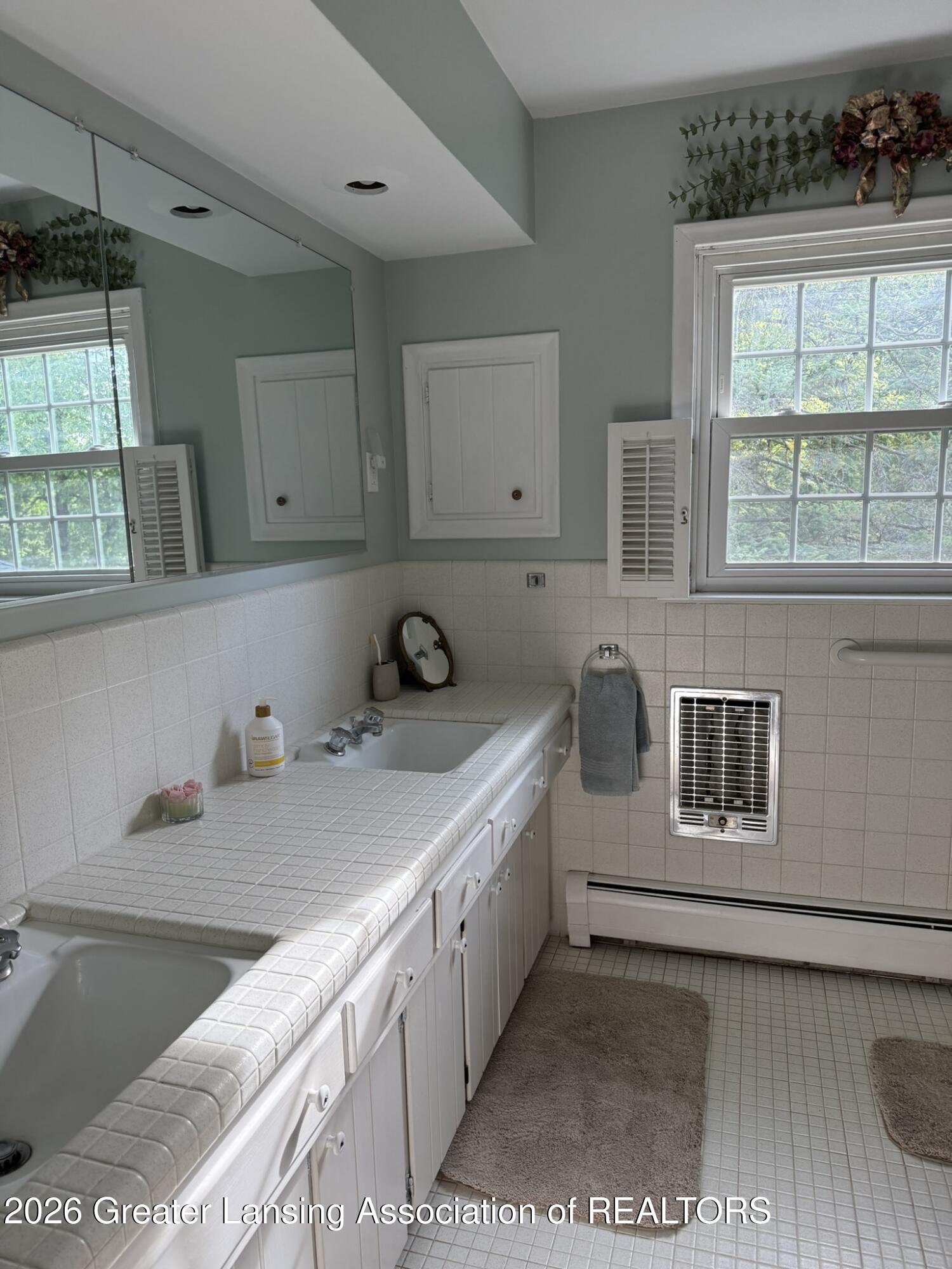 4426 Barton Road Lansing, MI 48917 - Photo 30 of 75 IMG_3538