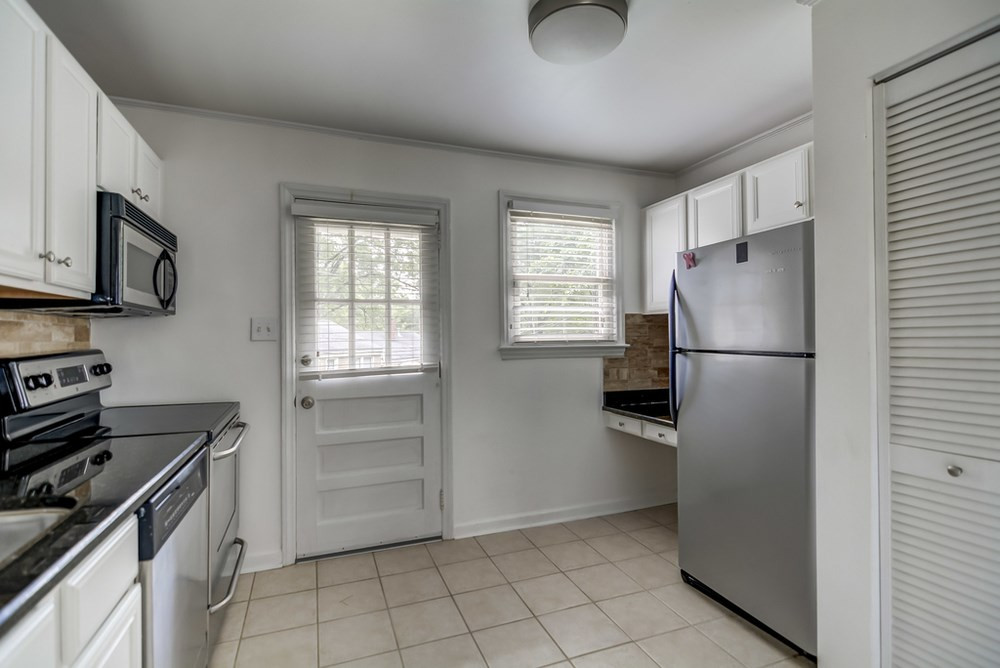 2212 Brewer Street, Unit 2212 Raleigh, NC 27608 - Photo 5 of 9 Photo 5