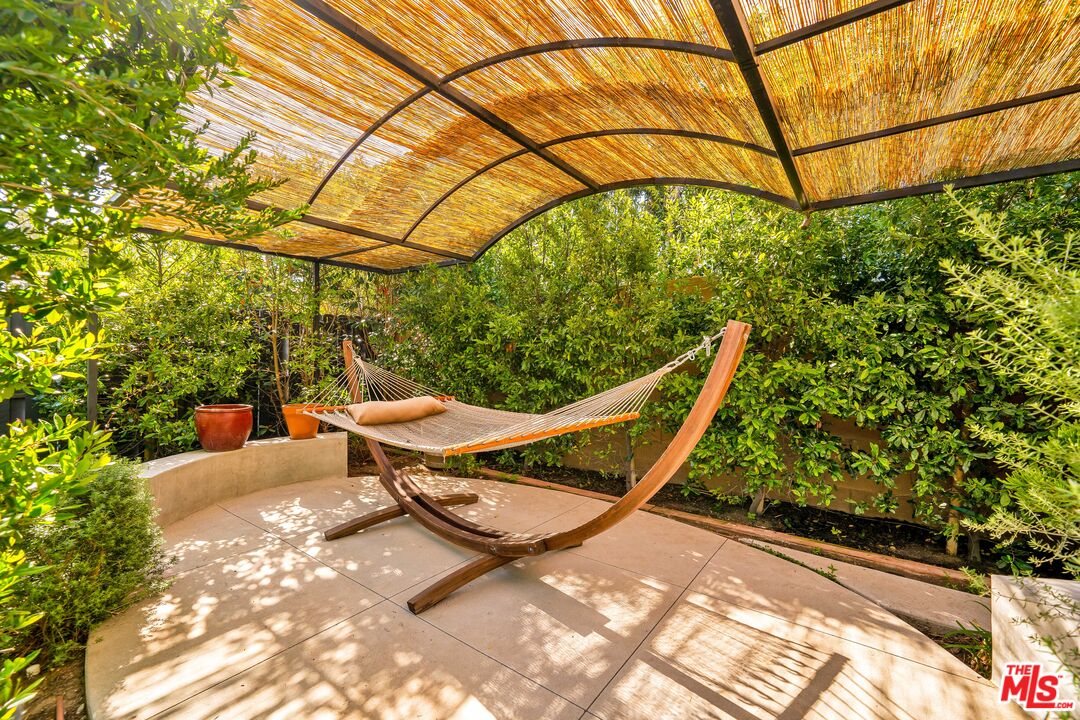 28850 Hampton Place Malibu, CA 90265 - Photo 55 of 58 a view of a backyard with sitting area
