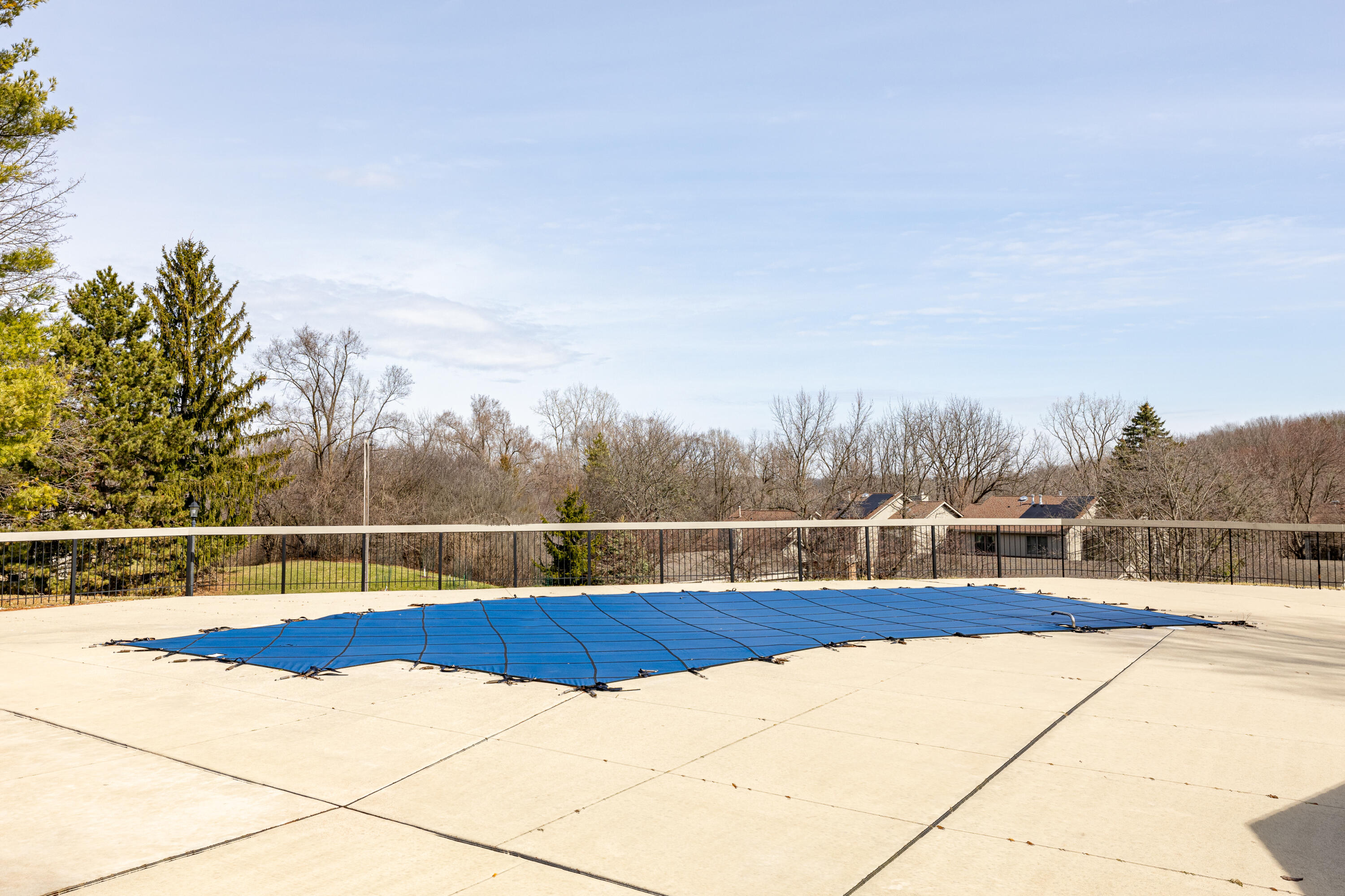 2254 Rivenoak Court, Unit 61 Ann Arbor, MI 48103 - Photo 59 of 62 2254 Rivenoak Ct (52 of 55)