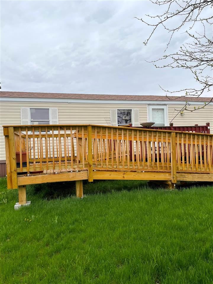 737 Bay Ridge Drive Iowa City, IA 52246 - Photo 3 of 30 Gallery Image 3