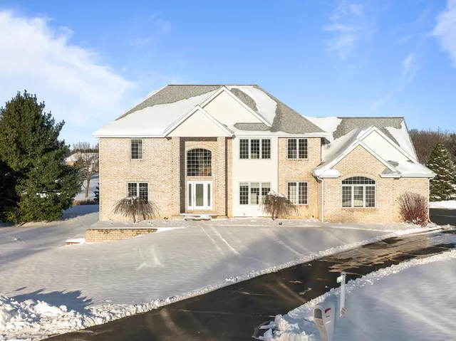$825,000 | W4744 Briar Drive, Unit 41, Lafayette, WI 53121