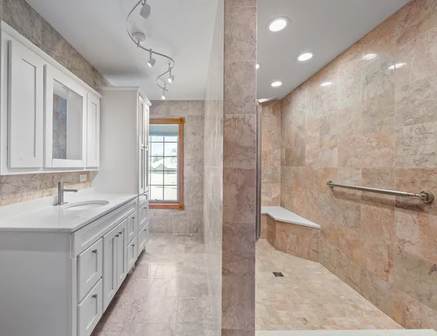 $825,000 | W4744 Briar Drive, Unit 41, Lafayette, WI 53121