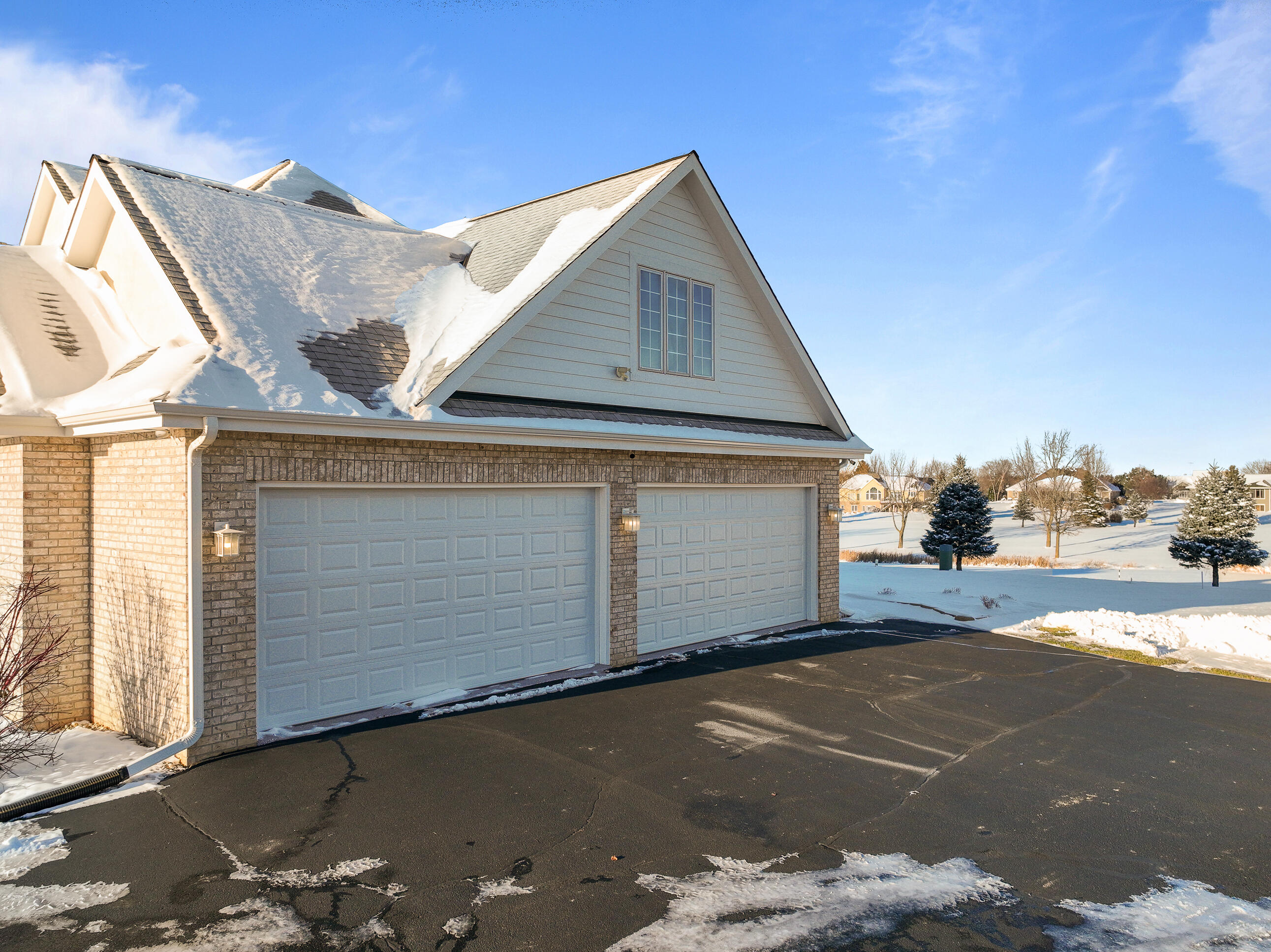 W4744 Briar Drive, Unit 41 Lafayette, WI 53121 - Photo 34 of 107 4 Car Garage