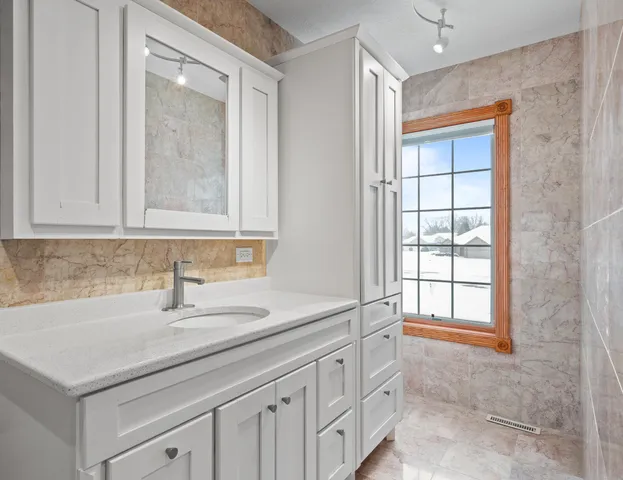 $825,000 | W4744 Briar Drive, Unit 41, Lafayette, WI 53121