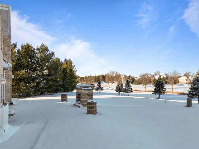 $825,000 | W4744 Briar Drive, Unit 41, Lafayette, WI 53121