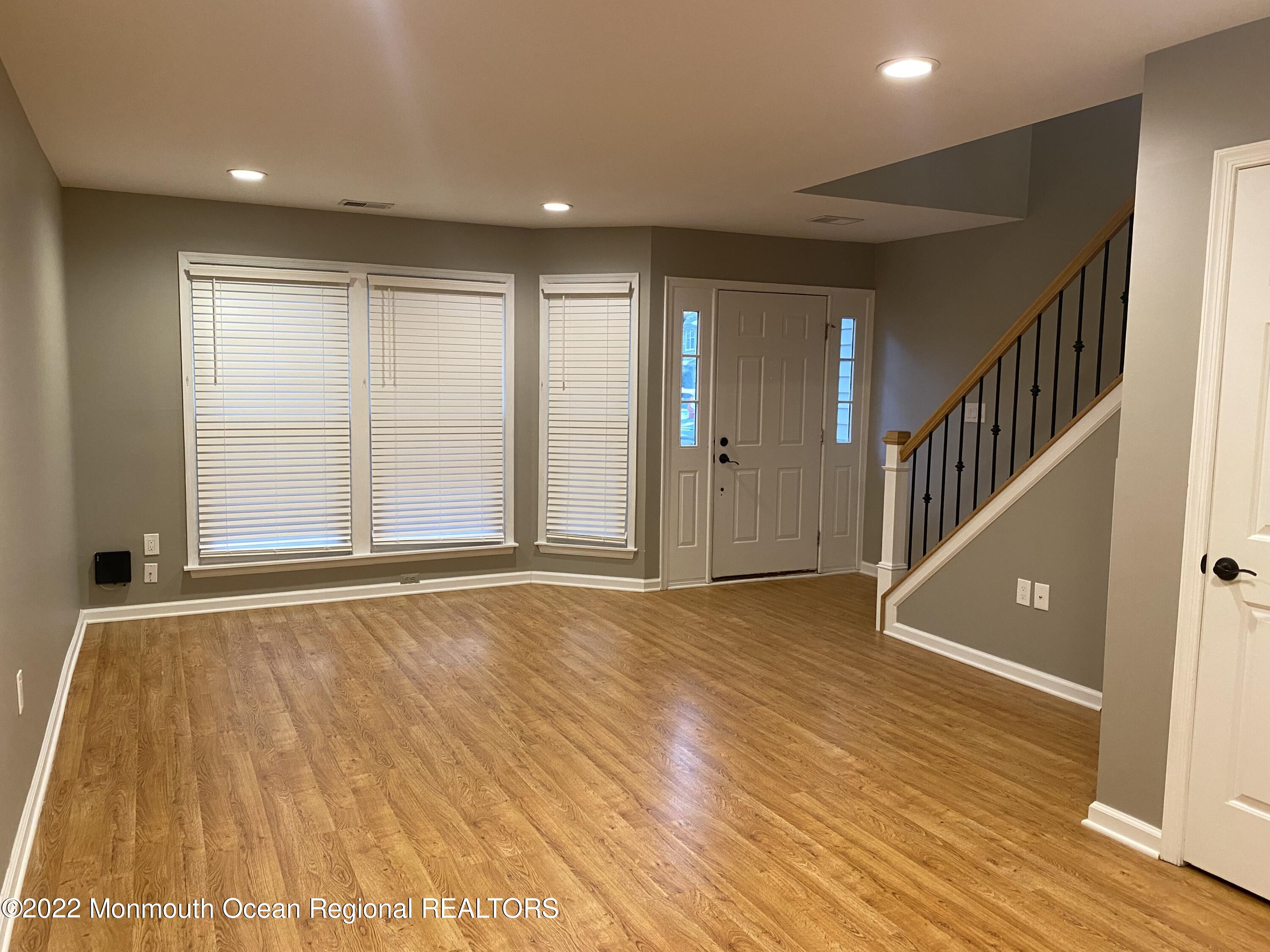 11 Duncan Way Freehold, NJ 07728 - Photo 2 of 16 Entry into Living Room