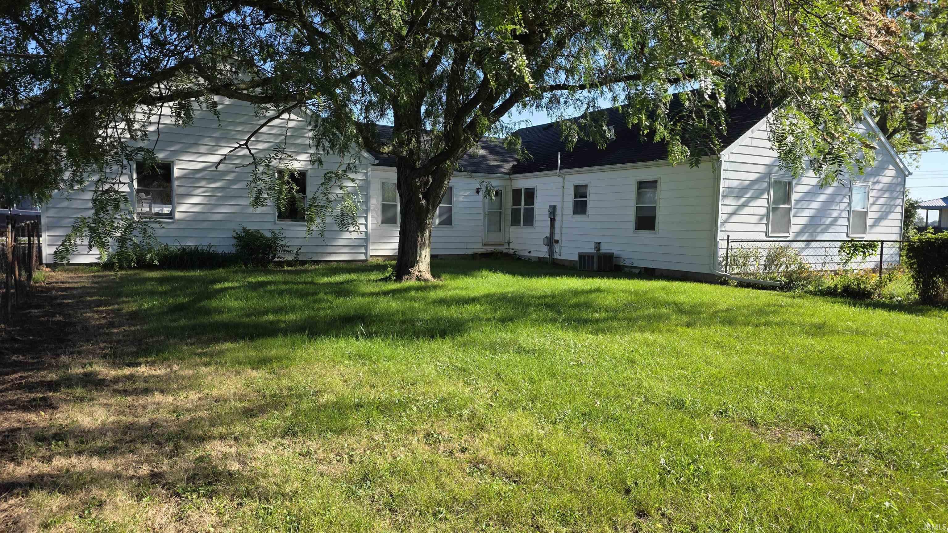 1248 South Main Street Dunkirk, IN 47336 - Photo 27 of 33 Gallery Image 27