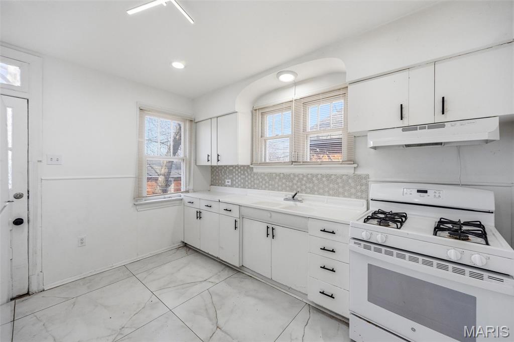 8937 Edna Street St. Louis, MO 63147 - Photo 11 of 19