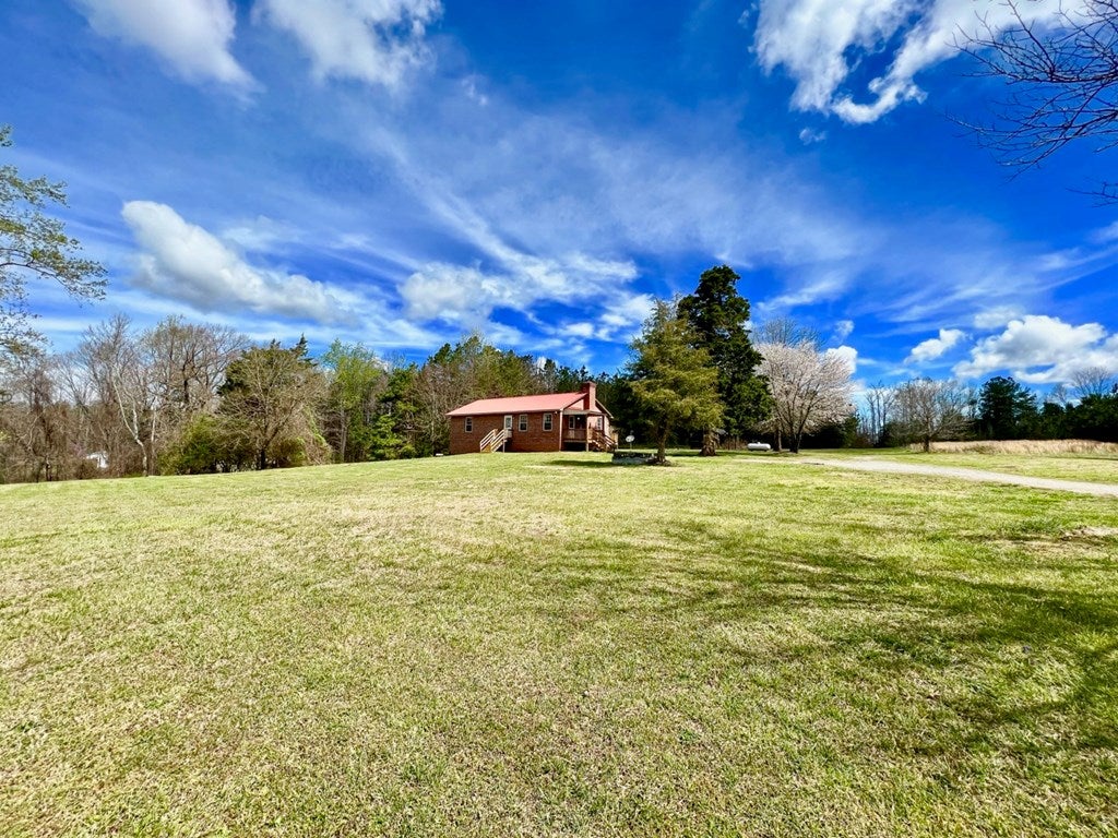 2746 Old Nottoway Road Blackstone, VA 23824 - Photo 32 of 37 Gallery Image 32