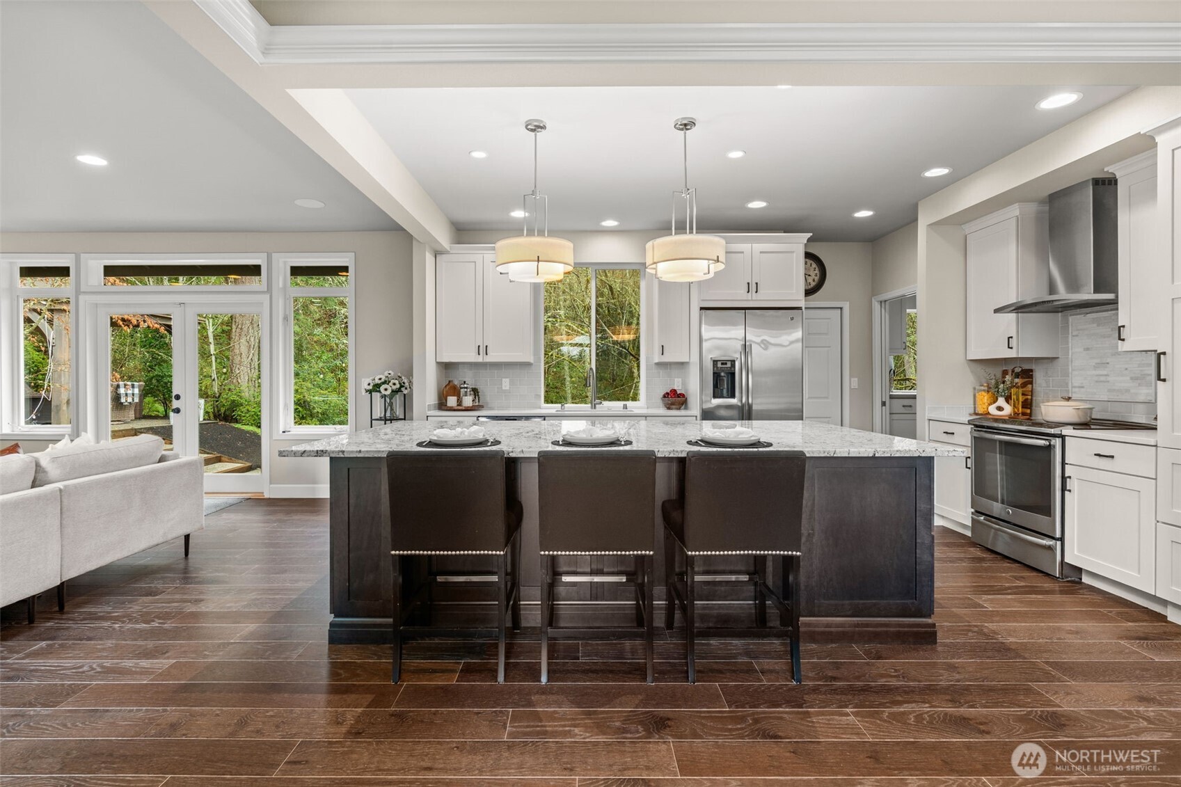 9811 Ridgeway Drive Gig Harbor, WA 98332 - Photo 14 of 40