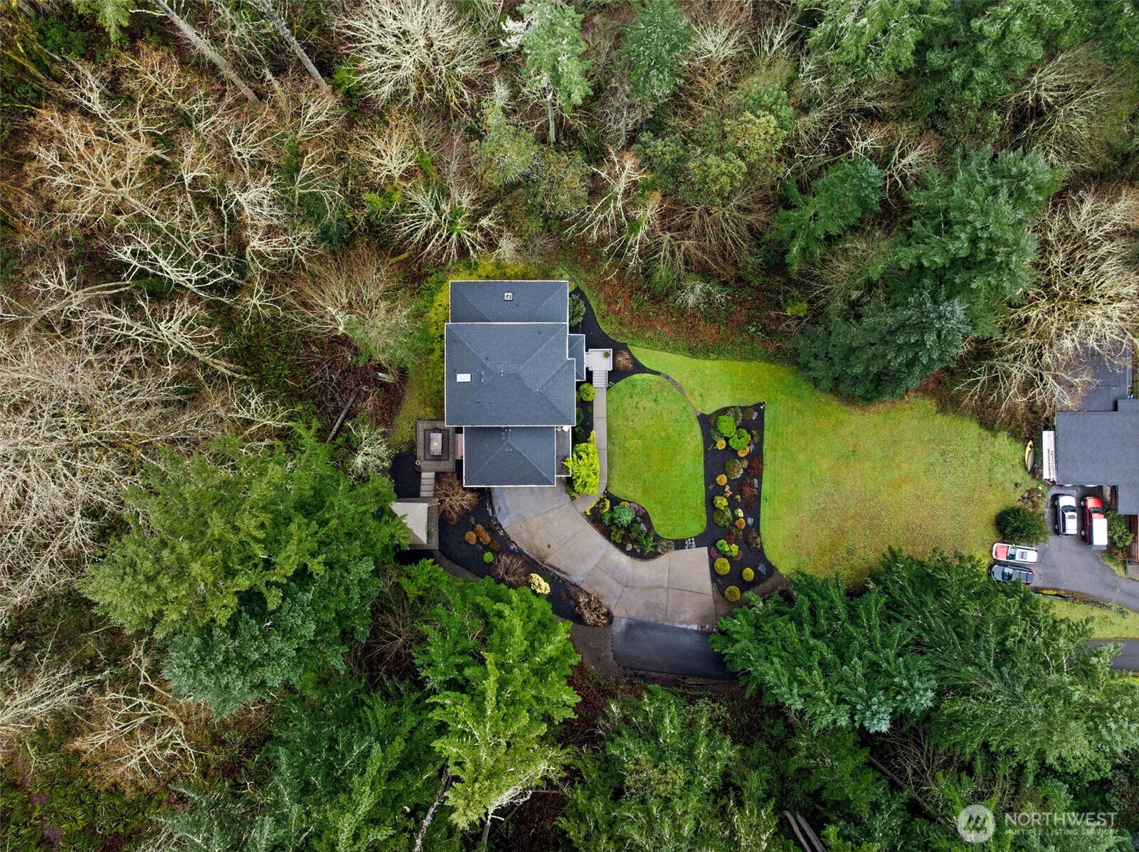 9811 Ridgeway Drive Gig Harbor, WA 98332 - Photo 3 of 40