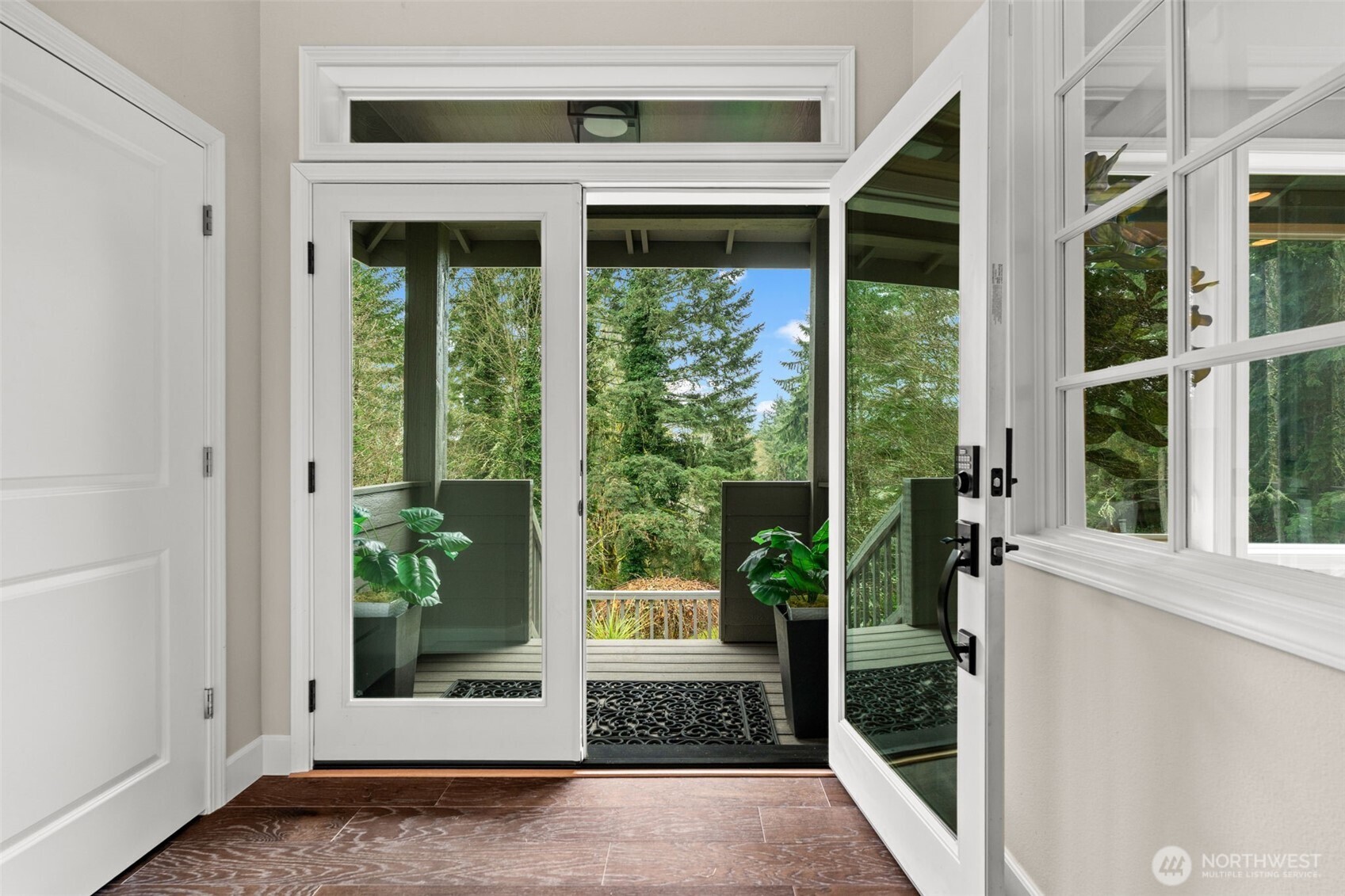 9811 Ridgeway Drive Gig Harbor, WA 98332 - Photo 8 of 40