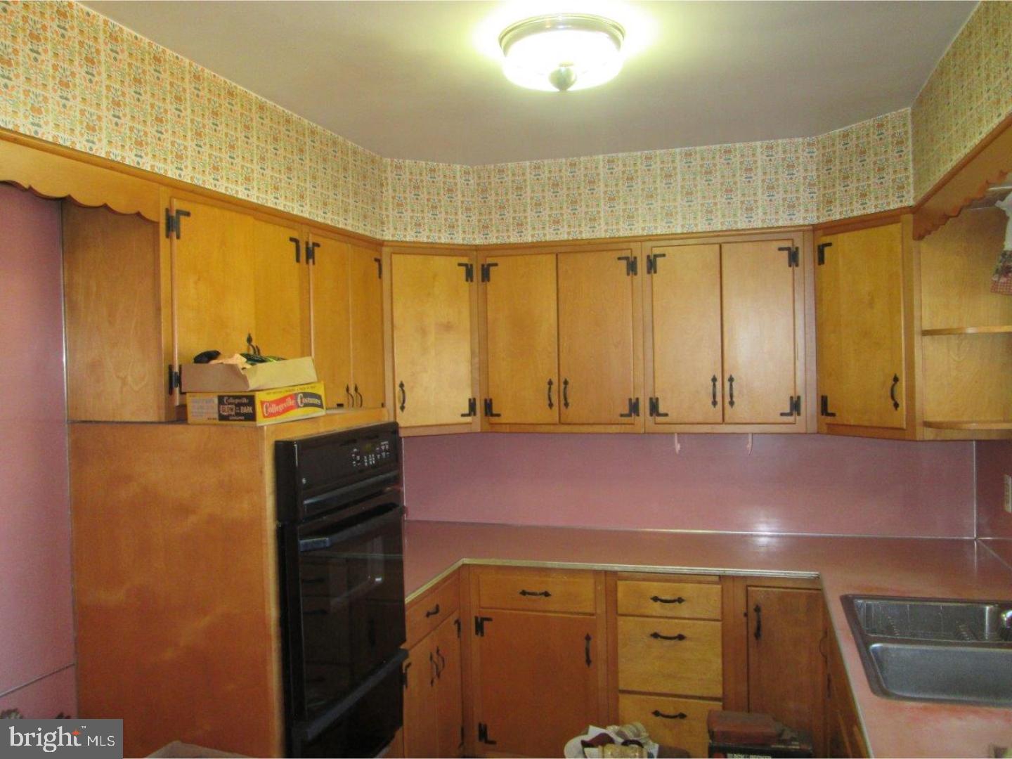 3107 Big Road Zieglerville, PA 19492 - Photo 10 of 20 Kitchen