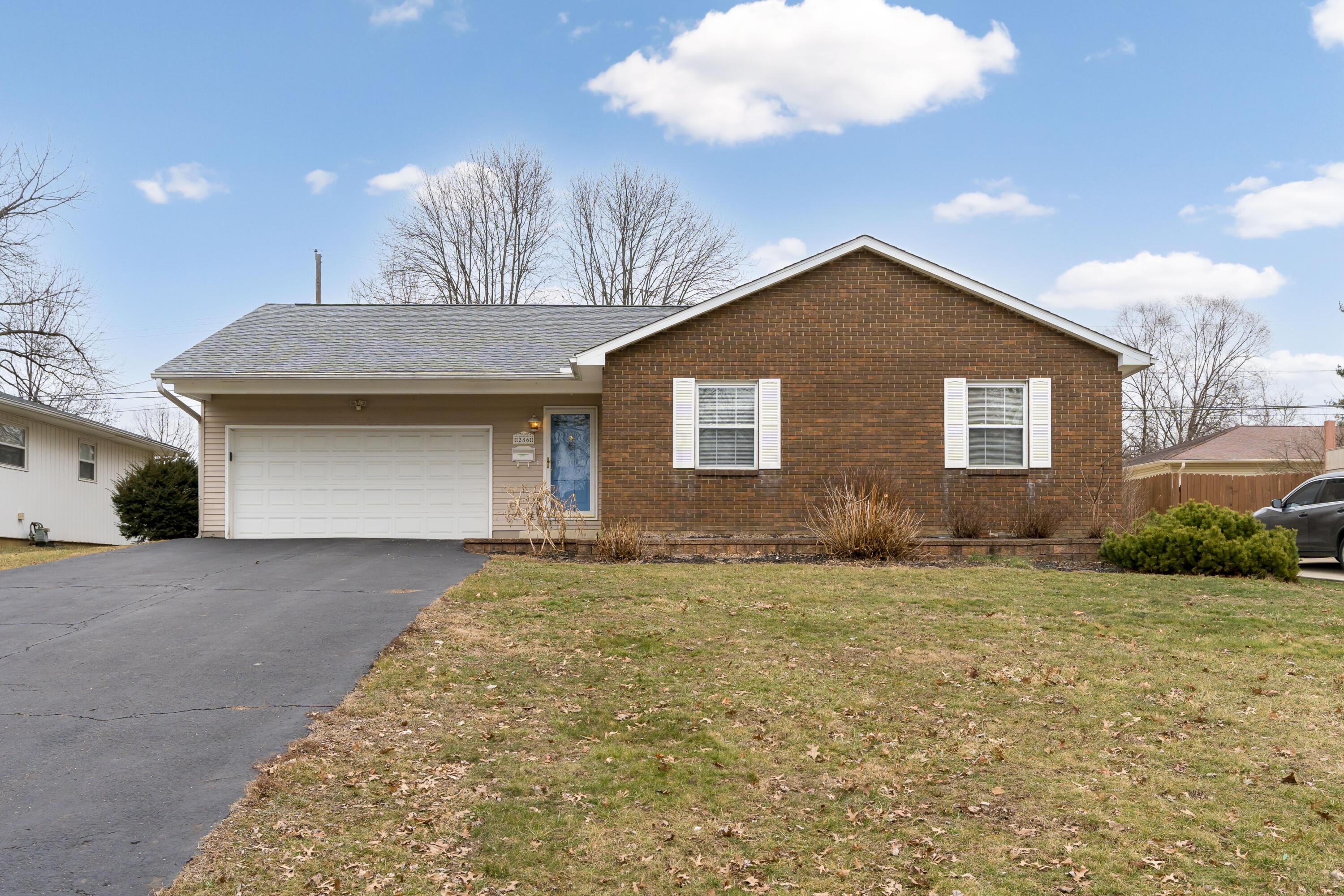 Welcome Home to 286 Broken Arrow Road!