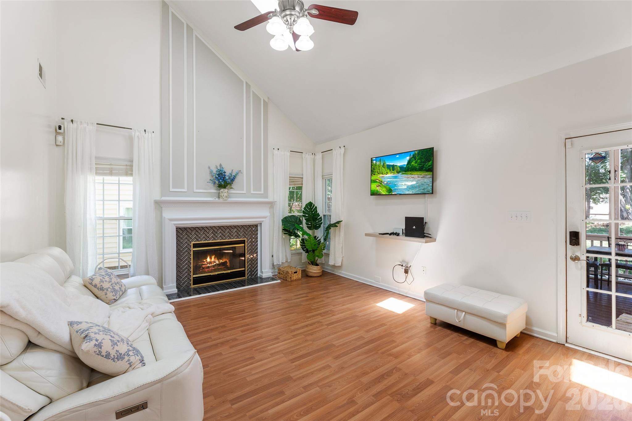 8906 Glade Court Huntersville, NC 28078 - Photo 14 of 45 Gallery Image 14
