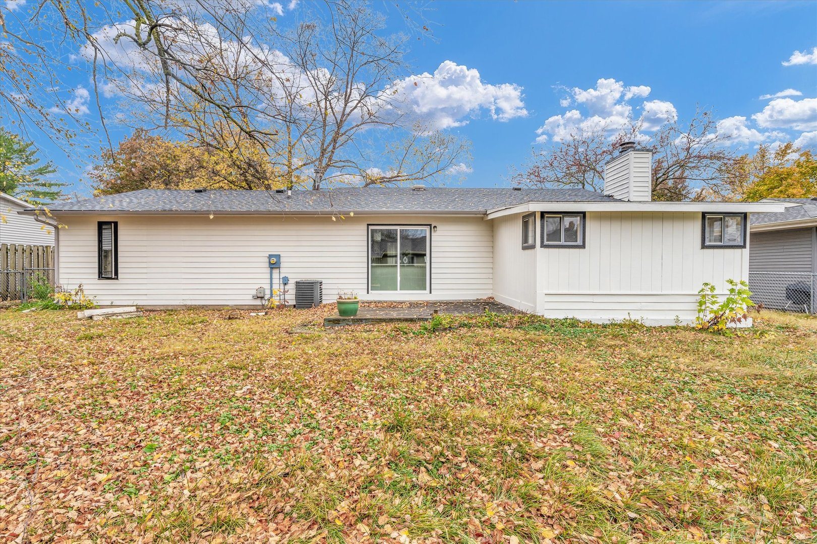 1910 Rugby Road Champaign, IL 61821 - Photo 34 of 37 Gallery Image 34