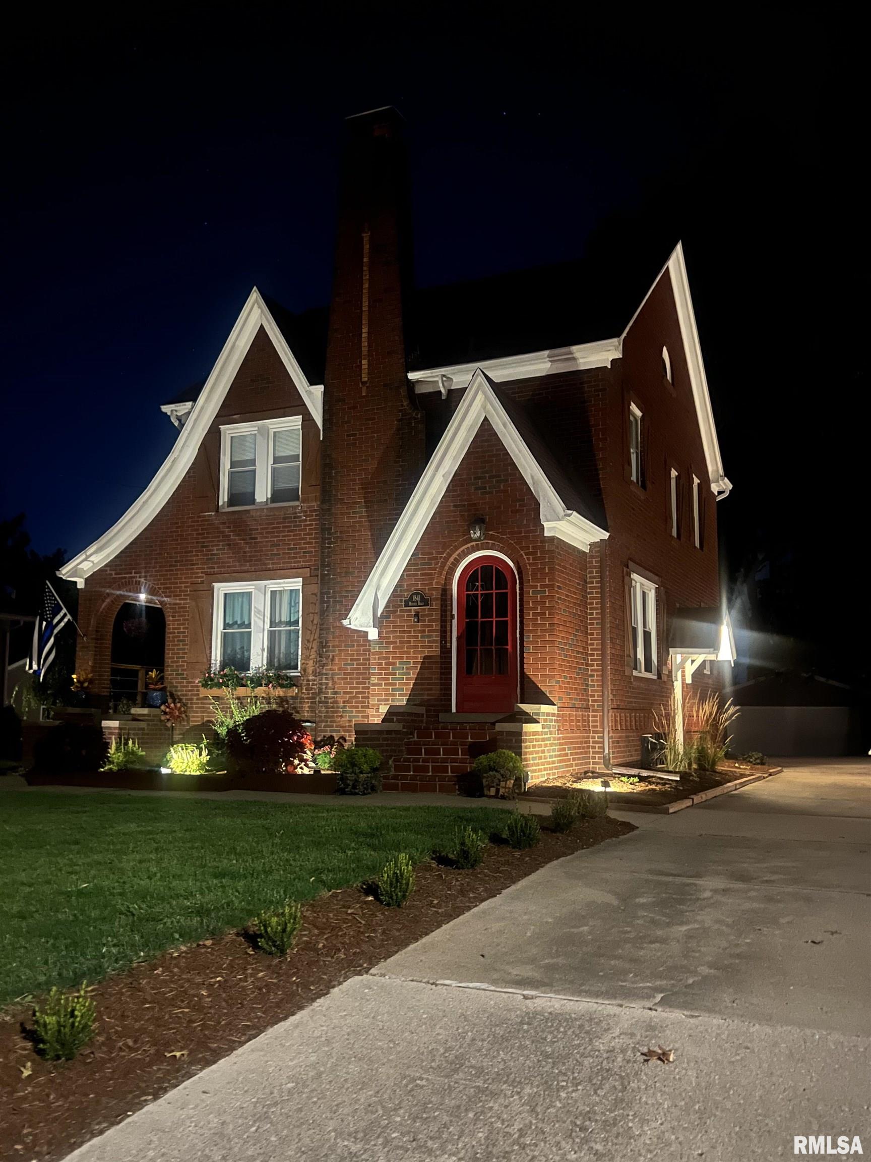 1841 Mound Road Jacksonville, IL 62650 - Photo 34 of 41 Gallery Image 34