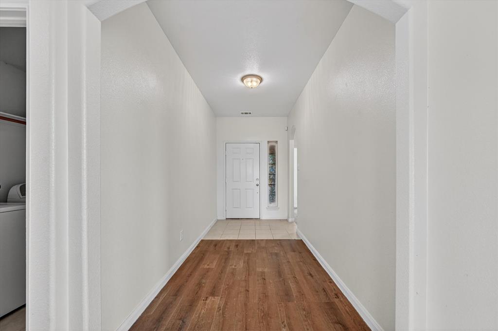 204 Lamont Road Anna, TX 75409 - Photo 5 of 29