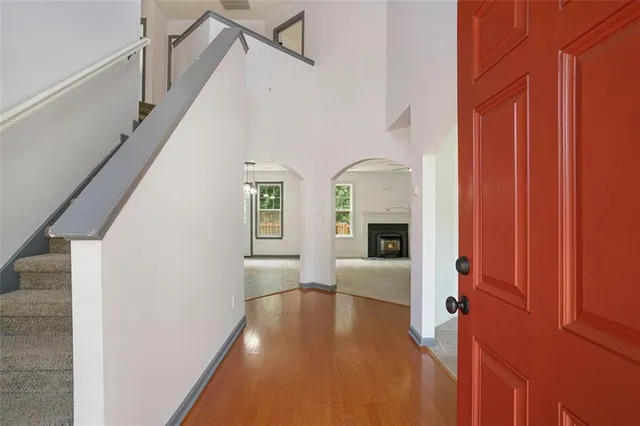 a view of a window in a room