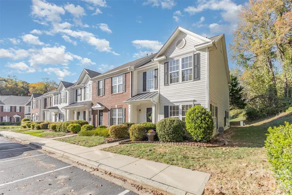 $280,000 | 12327 Jessica Place, Charlotte, NC 28269