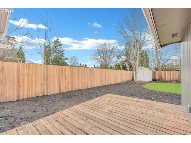 $375,000 | 398 21st Street Northeast, Salem, OR 97301