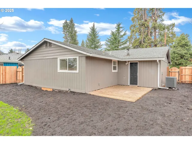 $375,000 | 398 21st Street Northeast, Salem, OR 97301