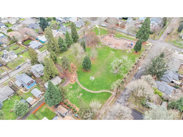 $375,000 | 398 21st Street Northeast, Salem, OR 97301