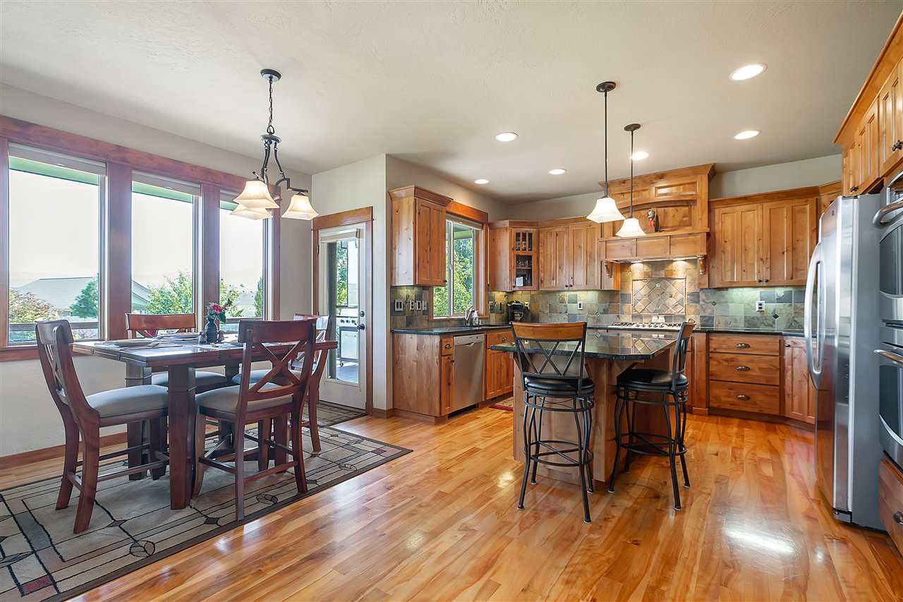 1711 South Steen Road Greenacres, WA 99016 - Photo 8 of 20
