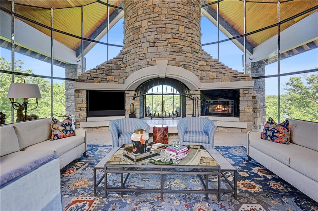 16900 South Highland Ridge Drive Loch Lloyd, MO 64012 - Photo 20 of 97