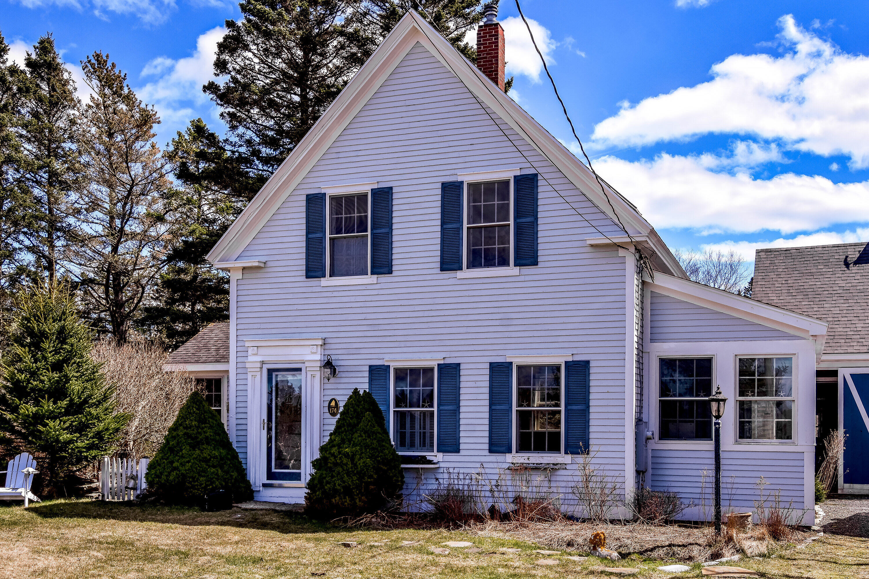 174 Crowley Island Road Corea, ME 04624 - Photo 2 of 21 Ext front