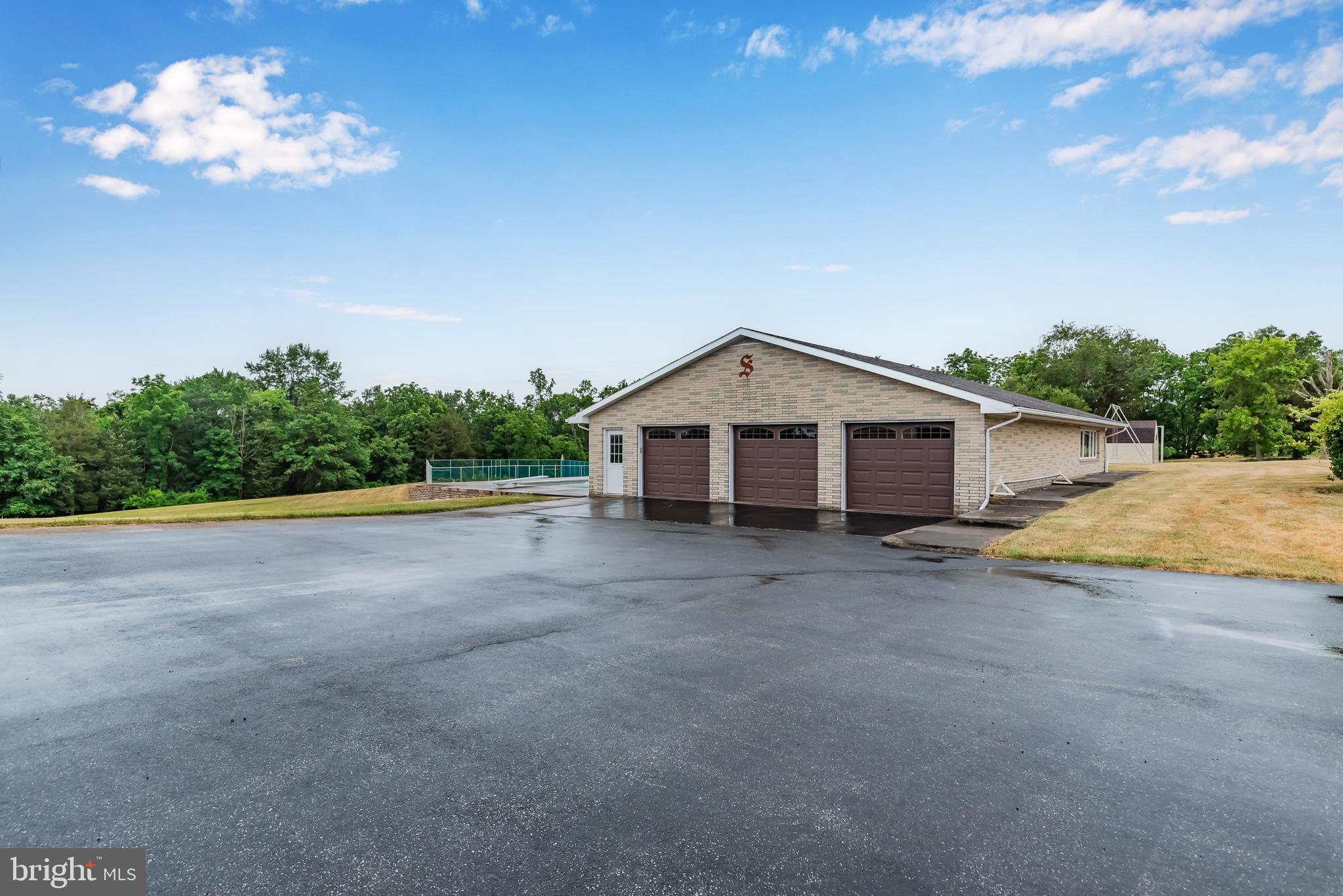 4 Home Road Abbottstown, PA 17301 - Photo 45 of 52 Gallery Image 45