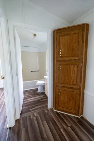 a view of a closet area