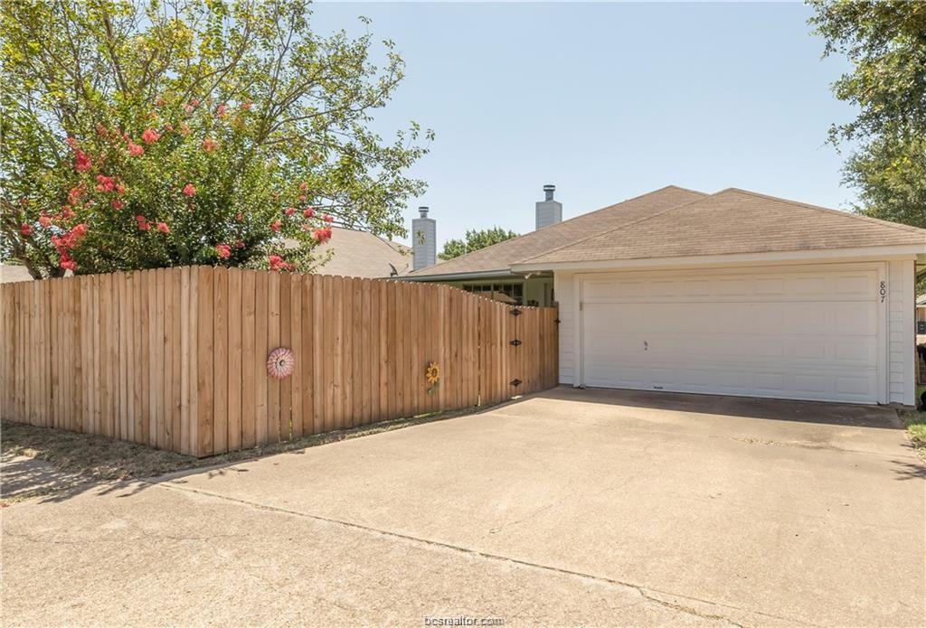 807 Azalea Court College Station, TX 77840 - Photo 23 of 23