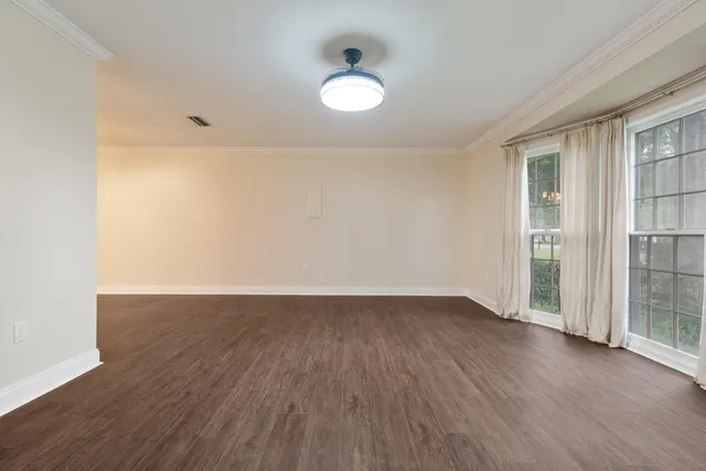 $444,400 | 631 Country Club Avenue Northeast, Fort Walton Beach, FL 32547