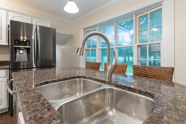 $444,400 | 631 Country Club Avenue Northeast, Fort Walton Beach, FL 32547