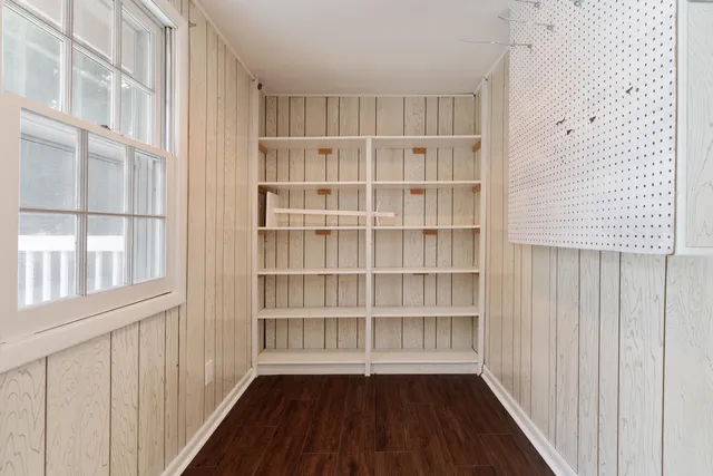 $444,400 | 631 Country Club Avenue Northeast, Fort Walton Beach, FL 32547