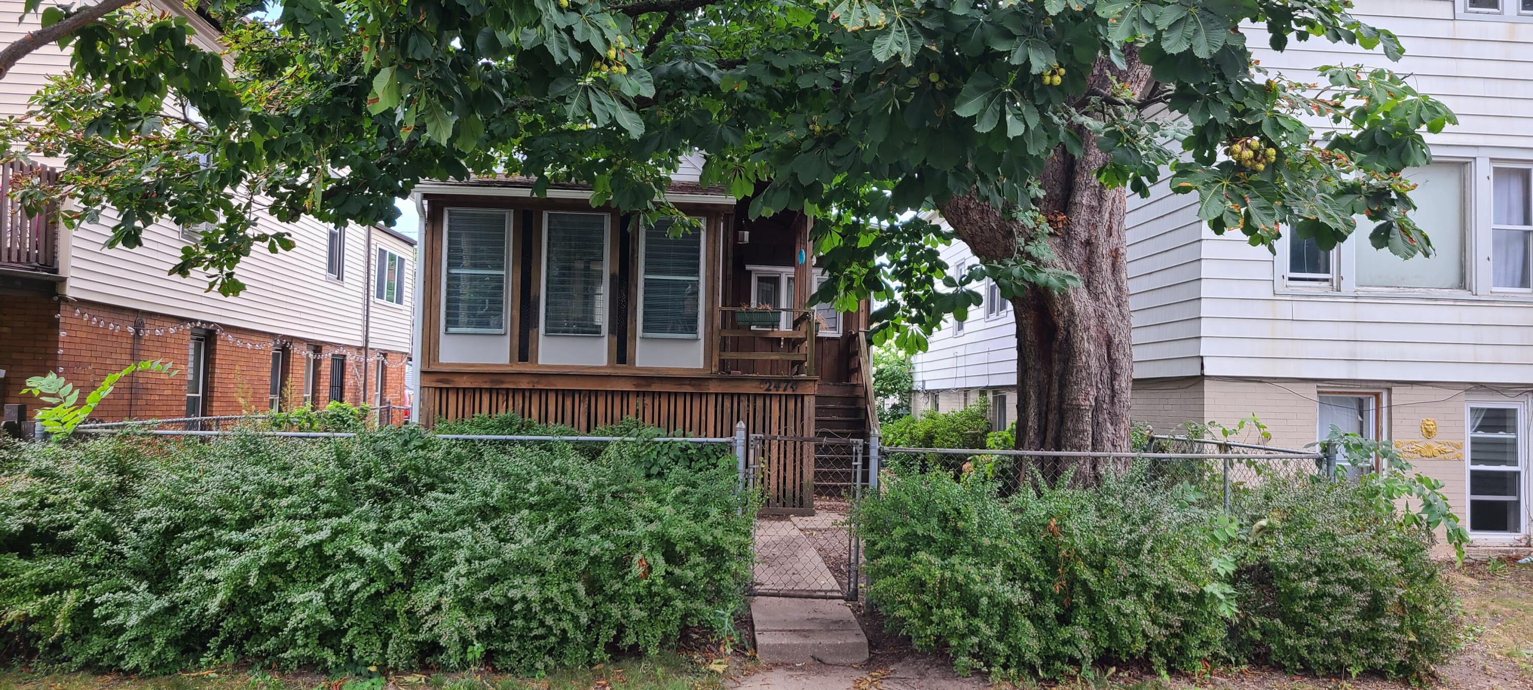 2474 South 7th Street Milwaukee, WI 53215 - Photo 1 of 1 20230813_110322