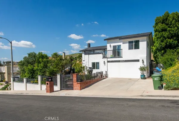 $1,350,000 | 2057 Woodglen Street, Simi Valley, CA 93065