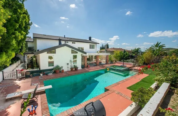 $1,350,000 | 2057 Woodglen Street, Simi Valley, CA 93065