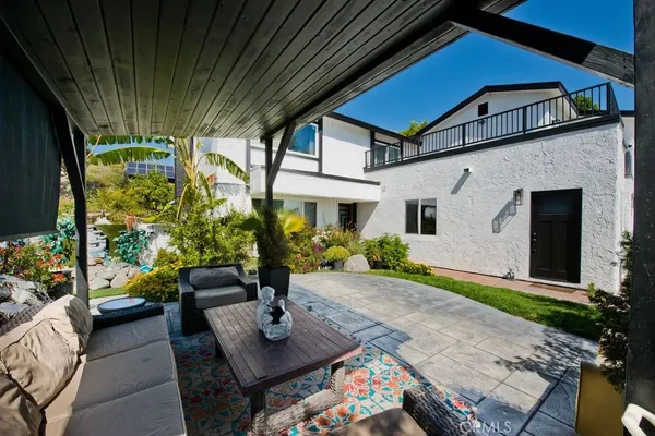 $1,350,000 | 2057 Woodglen Street, Simi Valley, CA 93065